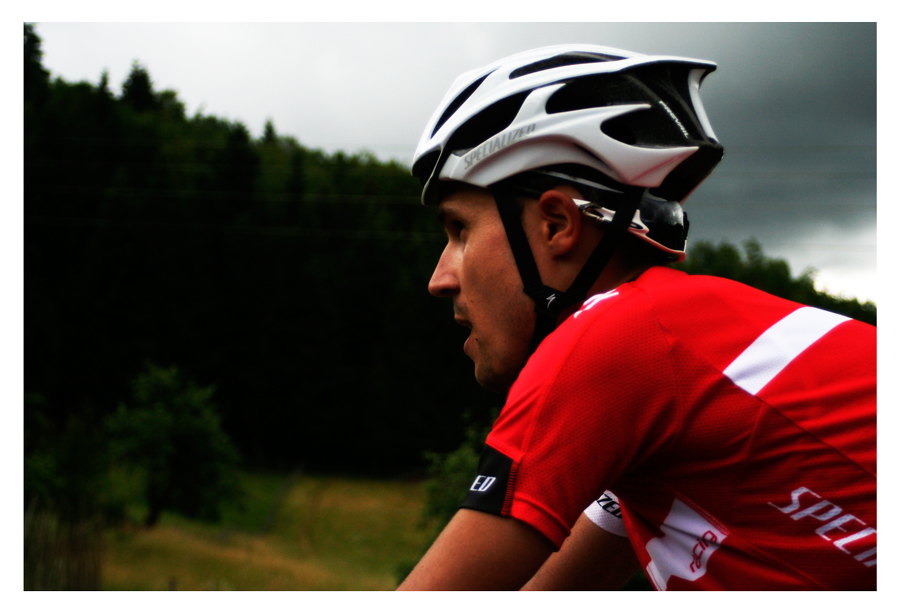 nicolas-raybaud-teamkit-specialized-3ballons