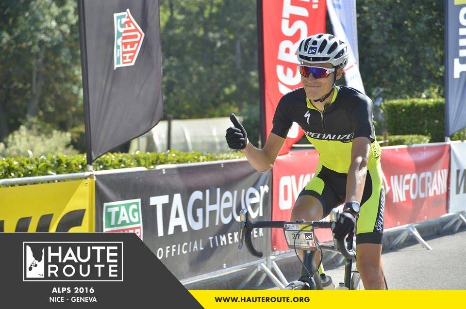 hauteroute-alpes-finisher-nicolasraybaud-specialized-tagheur